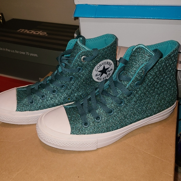 High Top Converse - Picture 2 of 5